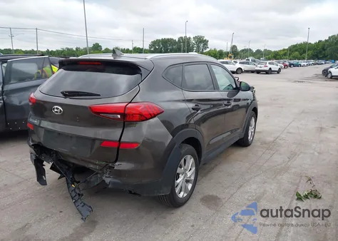 2020 Hyundai Tucson Value z USA, uszkodzony, nr VIN KM8J33A45LU105351